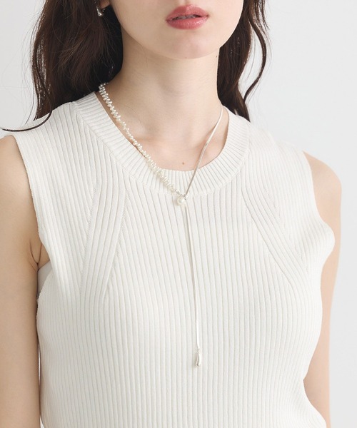 earth music&ecology（アースミュージックアンドエコロジー）の「スネークチェーン×パールスライドロングネックレス（ネックレス・レディース・ゴールド/シルバー・FREE）」の8枚目の写真