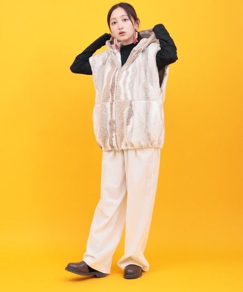 チチカカ（チチカカ）の「ボアジップフードベスト（その他アウター・レディース・カラフル/その他1/ベージュ・FREE）」の7枚目の写真