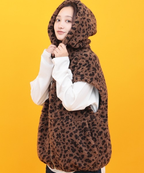 チチカカ（チチカカ）の「ボアジップフードベスト（その他アウター・レディース・カラフル/その他1/ベージュ・FREE）」の6枚目の写真