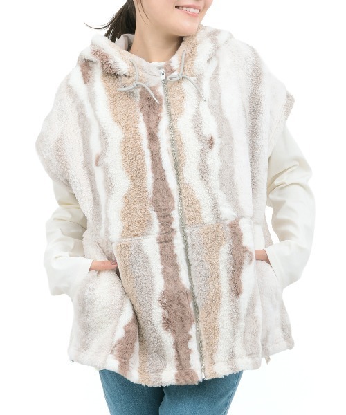 チチカカ（チチカカ）の「ボアジップフードベスト（その他アウター・レディース・カラフル/その他1/ベージュ・FREE）」の11枚目の写真