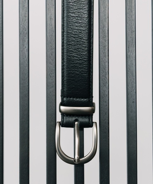 LURAKU（ルラク）の「【LURAKU】Cow Leather Regular Belt / カウレザーレギュラーベルト（ベルト・メンズ・ブラック・FREE）」の4枚目の写真