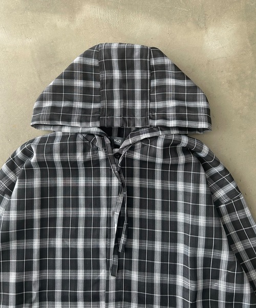 MandO（Auntie Rosa）（エムオー）の「オーバーチェックシャツフーディ（シャツ/ブラウス・メンズ・ブラック/ブルー・LARGE/MEDIUM）」の21枚目の写真