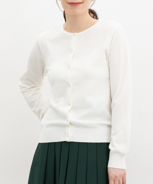 Honeys（ハニーズ）の「【しなやかニット・ヒアルロン酸加工】ヒアルロン酸クルーカーデ（カーディガン/ボレロ・レディース・ブラック×ベージュ/レッド/アイボリー/ピンク系その他/ブラック/杢グレー・L/LL/M）」の2枚目の写真