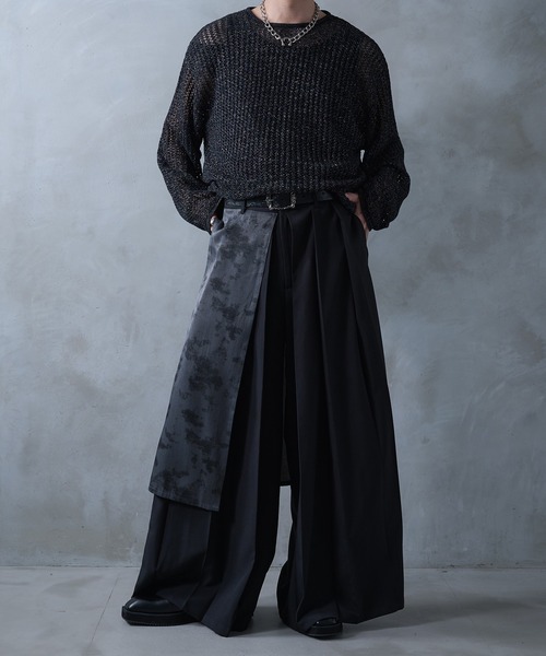 Ellno Loset（エルノロゼット）の「ニュアンス柄ラッププリーツハカマパンツ/SET UP対応（スラックス・メンズ・ブラック・X-SMALL/SMALL/MEDIUM/LARGE）」の4枚目の写真