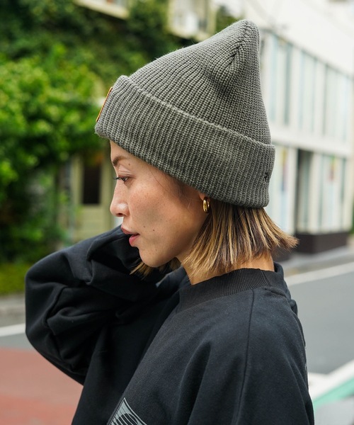 RVCA（ルーカ）の「RVCA メンズ DAYSHIFT 2 BEANIE ビーニー 【2025年秋冬モデル】/ルーカワッペンワンポイントニットキャップ・ビーニー（ニットキャップ/ビーニー・メンズ・オリーブ・FREE）」の6枚目の写真