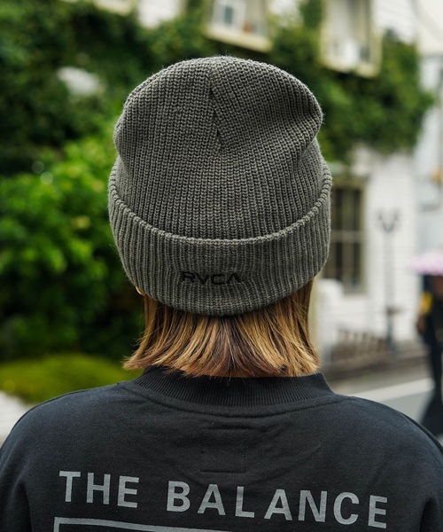 RVCA（ルーカ）の「RVCA メンズ DAYSHIFT 2 BEANIE ビーニー 【2025年秋冬モデル】/ルーカワッペンワンポイントニットキャップ・ビーニー（ニットキャップ/ビーニー・メンズ・オリーブ・FREE）」の7枚目の写真