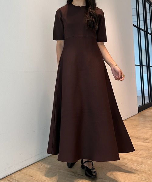 【新品タグ付き】CADUNE FIT&FLAREKNITワンピース 36 CADUNE（カデュネ）の「FIT＆FLAREKNITワンピース
