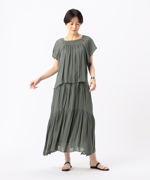 K.T KIYOKO TAKASE（キヨコタカセ）の「【セットアップ対応】スプリットジョーゼット シャーリングブラウス（シャツ/ブラウス・レディース・ネイビー・7号）」の10枚目の写真