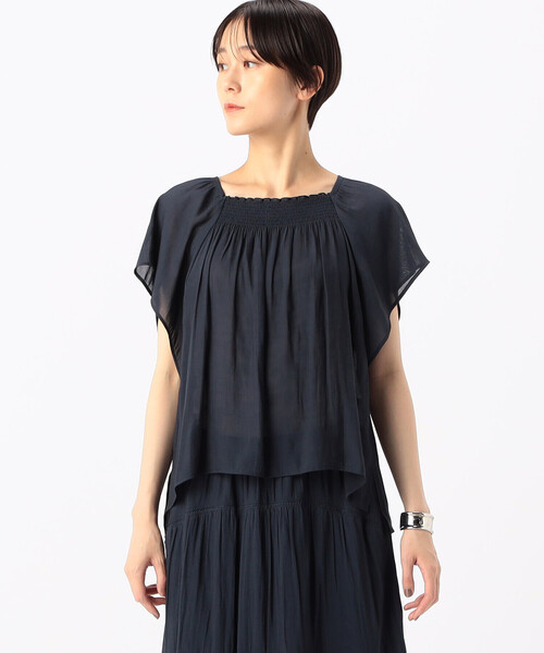 K.T KIYOKO TAKASE（キヨコタカセ）の「【セットアップ対応】スプリットジョーゼット シャーリングブラウス（シャツ/ブラウス・レディース・ネイビー・7号）」の13枚目の写真
