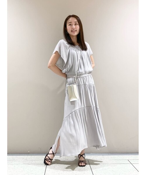 K.T KIYOKO TAKASE（キヨコタカセ）の「【セットアップ対応】スプリットジョーゼット シャーリングブラウス（シャツ/ブラウス・レディース・ネイビー・7号）」の22枚目の写真