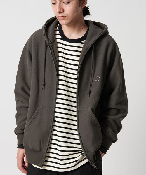 CITEN（シテン）の「＜CITEN＞ジップアップスウェットフーディー（パーカー・メンズ・ライトグレー/イエロー/ダークグレー・M/L）」の4枚目の写真