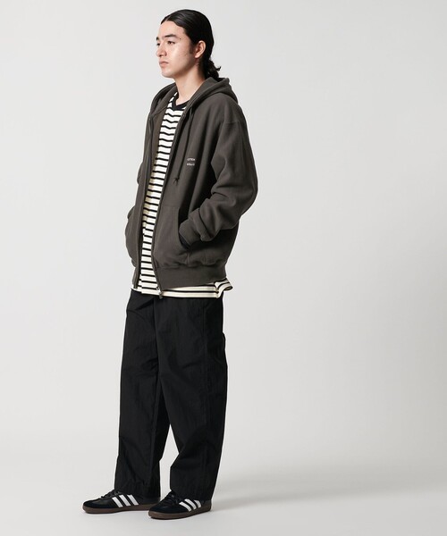 CITEN（シテン）の「＜CITEN＞ジップアップスウェットフーディー（パーカー・メンズ・ライトグレー/イエロー/ダークグレー・M/L）」の9枚目の写真