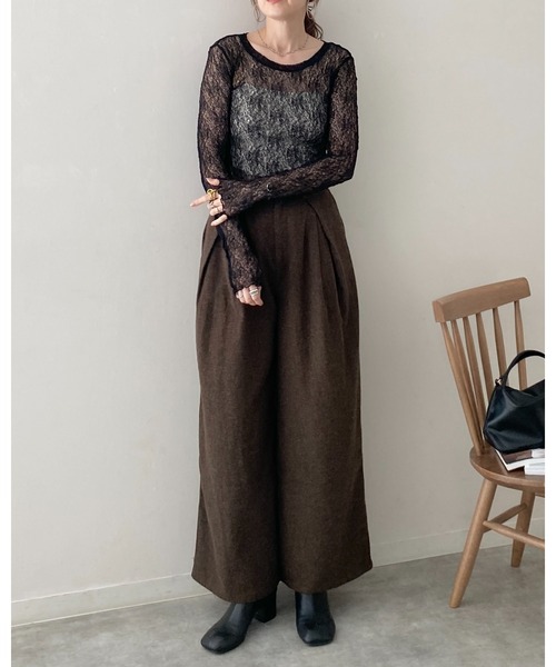 She's Closet(シーズクローゼット)の「長袖クルーネック透かし編みストレッチレースシアートップス(Tシャツ/カットソー・レディース・ホワイト/ブラック/ブラウン系その他/スモークピンク/ブラウン/ブルーグレー・FREE)」の20枚目の写真