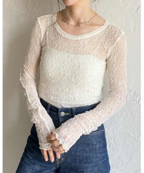 She's Closet(シーズクローゼット)の「長袖クルーネック透かし編みストレッチレースシアートップス(Tシャツ/カットソー・レディース・ホワイト/ブラック/ブラウン系その他/スモークピンク/ブラウン/ブルーグレー・FREE)」の17枚目の写真