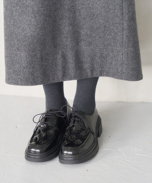 Youn-a×LE TALONアツゾコフラワーレースアップ（ローファー）｜LE