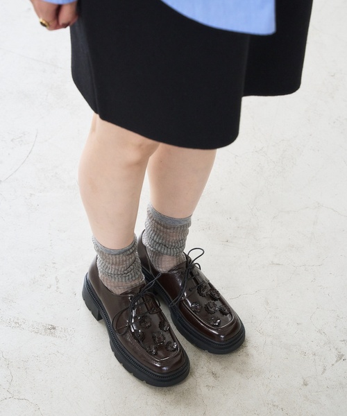 Youn-a×LE TALONアツゾコフラワーレースアップ（ローファー）｜LE