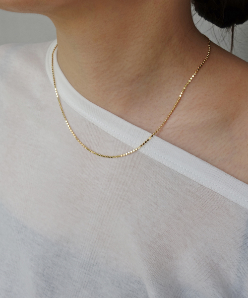 SLOBE IENA（スローブイエナ）の「SLOBE シンプルネックレス（ネックレス・レディース・ゴールド・FREE）」の3枚目の写真