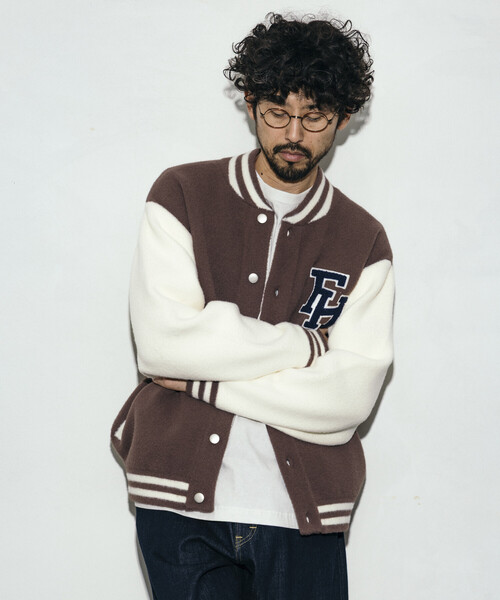 Firsthand（ファーストハンド）の「Firsthand/ファーストハンド リラックスフィット ロゴ ニットスタジャン（スタジャン・メンズ・ブラック/ネイビー/ブラウン・L/M）」の16枚目の写真