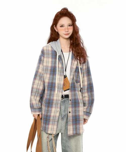 LADY LIKE（レディライク）の「フード付きチェックネルシャツ（シャツ/ブラウス・レディース・ブラウン/ブラック×グリーン/ホワイト×ブラック/ブルー・M）」の12枚目の写真