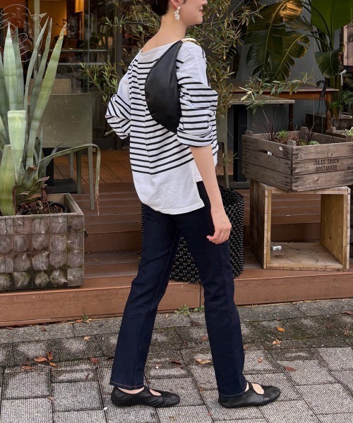 slattgir（スラットジール）の「【選べる2レングス】高身長　リニューアル版すごのびストレッチデニムスリムストレートパンツ　丈長め・トールサイズ（デニムパンツ・レディース・ブルー/ブラック/ネイビー・TM1/TL1/TLL1/T3L1/T4L1/T5L1/TM2/TL2/TLL2/T3L2/T4L2/T5L2）」の4枚目の写真