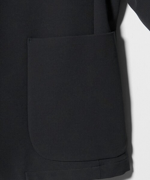 UNITED ARROWS（ユナイテッドアローズ）の「ドビー シングル 2ボタン シングル テーラードジャケット UA COZY ウォッシャブル 2WAYストレッチ はっ水 着用シワ（テーラードジャケット・メンズ・ダークグレー/モカ・S/L/XL/XXL/M）」の9枚目の写真