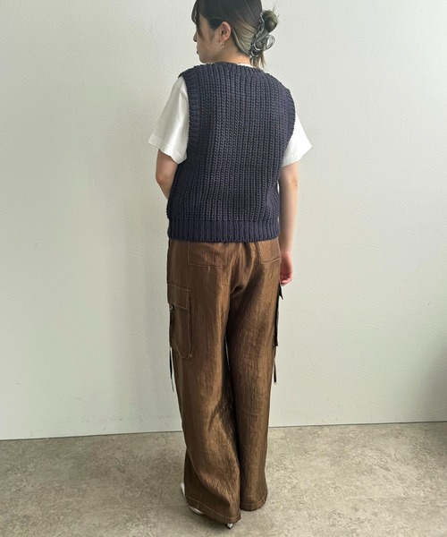 LHELBIE(レルビエ)の「ダブルジップコンパクトニットベスト(ベスト・レディース・アイボリー/チャコールグレー/ネイビー/レッド・M)」の5枚目の写真