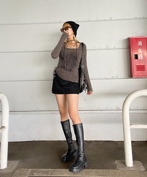 non-hedge(ノンヘッジ)の「チョーカー付リベットロンT(Tシャツ/カットソー・レディース・チャコールグレー/ライトグレー/オフホワイト・FREE)」の11枚目の写真