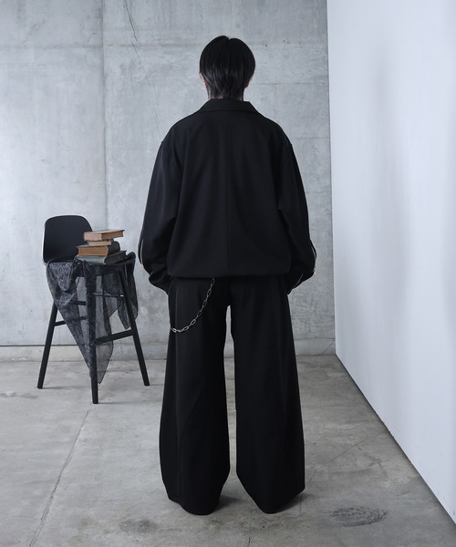 Confirm(コンファーム)の「AW ドローコード スタンド ドロスト ダブルジップブルゾン ユニセックス 【Confirm】(ブルゾン・メンズ・グレー/ブラック・M/L)」の5枚目の写真