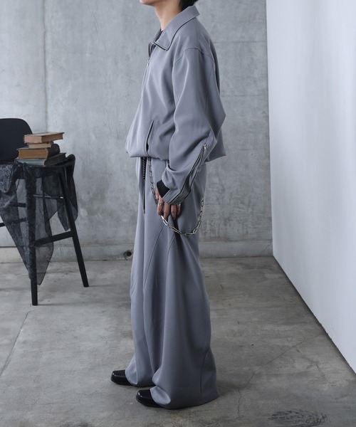 Confirm(コンファーム)の「AW ドローコード スタンド ドロスト ダブルジップブルゾン ユニセックス 【Confirm】(ブルゾン・メンズ・グレー/ブラック・M/L)」の8枚目の写真