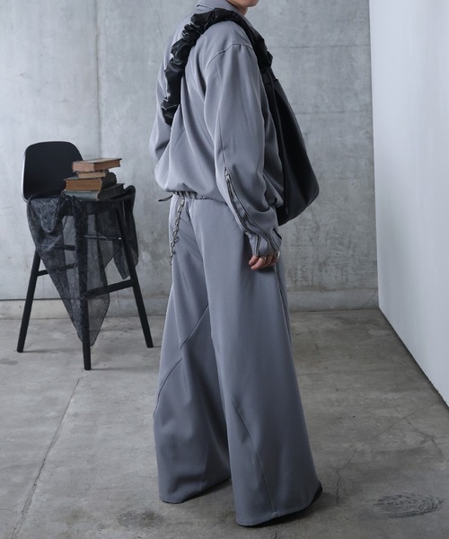 Confirm(コンファーム)の「AW ドローコード スタンド ドロスト ダブルジップブルゾン ユニセックス 【Confirm】(ブルゾン・メンズ・グレー/ブラック・M/L)」の18枚目の写真