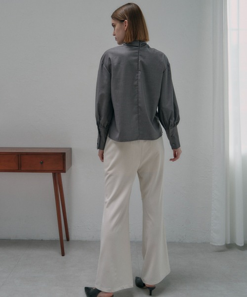 MAISON ELLIE(メゾンエリー)の「square cut-off pants(スラックス・レディース・グレー/ブラック/アイボリー・FREE)」の6枚目の写真