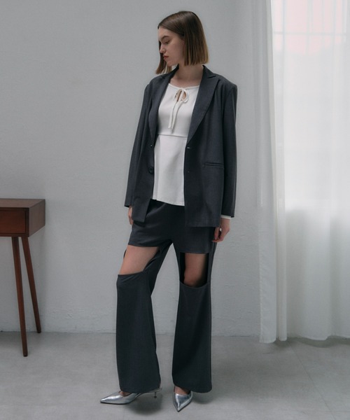 MAISON ELLIE(メゾンエリー)の「square cut-off pants(スラックス・レディース・グレー/ブラック/アイボリー・FREE)」の10枚目の写真