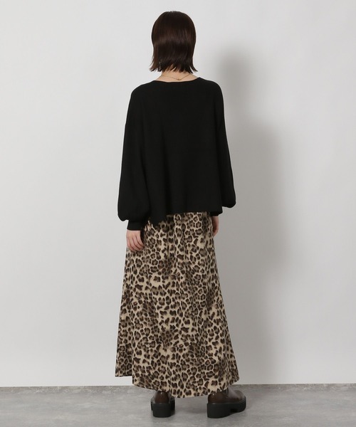 LAKOLE（ラコレ）の「ミラノリブVネックプルオーバー / 575964（ニット/セーター・レディース・アイボリー/ブラック/レッド/モカ・FREE）」の9枚目の写真