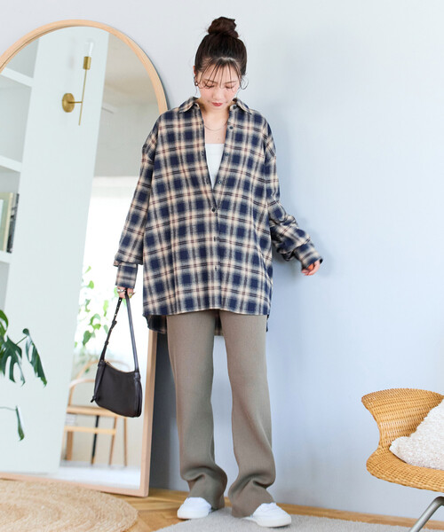 FREAK'S STORE（フリークスストア）の「限定展開　リブ フレア ニットパンツ（その他パンツ・レディース・ライトグレー/ダークブラウン/ベージュ/ブラック/ブルーグレー/ナチュラル/杢グレー・SMALL/MEDIUM）」の10枚目の写真