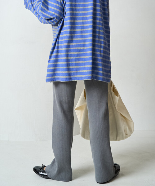 FREAK'S STORE（フリークスストア）の「限定展開　リブ フレア ニットパンツ（その他パンツ・レディース・ライトグレー/ダークブラウン/ベージュ/ブラック/ブルーグレー/ナチュラル/杢グレー・SMALL/MEDIUM）」の22枚目の写真