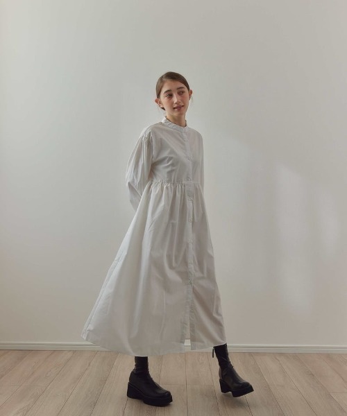 KALENO（カレノ）の「cotton gather shirt op（シャツワンピース・レディース・ブラック/ホワイト・FREE）」の7枚目の写真