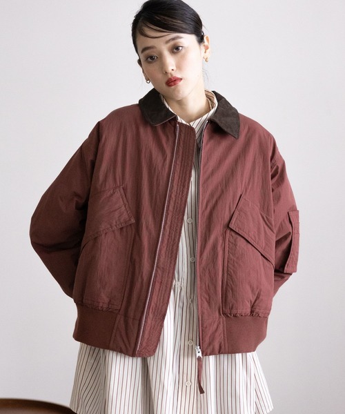 RAGEBLUE（レイジブルー）の「選べるシルエット/中綿フライトジャケット（ブルゾン・レディース・ホワイト/オリーブ/ブラック/ボルドー・LARGE/MEDIUM）」の4枚目の写真