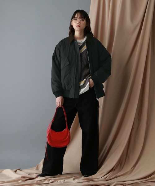 RAGEBLUE（レイジブルー）の「選べるシルエット/中綿フライトジャケット（ブルゾン・レディース・ホワイト/オリーブ/ブラック/ボルドー・LARGE/MEDIUM）」の18枚目の写真