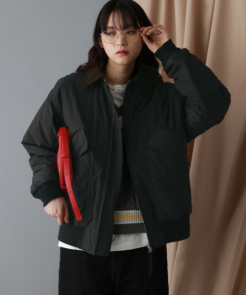 RAGEBLUE（レイジブルー）の「選べるシルエット/中綿フライトジャケット（ブルゾン・レディース・ホワイト/オリーブ/ブラック/ボルドー・LARGE/MEDIUM）」の21枚目の写真