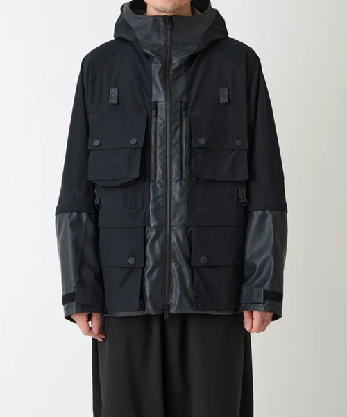 WHITE MOUNTAINEERING(ホワイトマウンテニアリング)の「【White Mountaineering/ホワイトマウンテニアリング】WINDSTOPPER ZIP OFF MOUNTAIN PARKA(テーラードジャケット・メンズ・ブラック・1/2/3)」の2枚目の写真