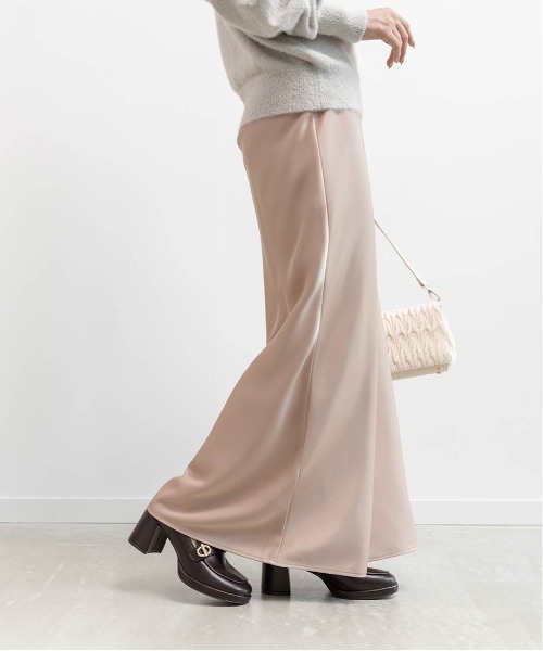 RANDA(ランダ)の「サテンマーメイドロングスカート(スカート・レディース・ピンク/クリーム/ブラック・0/1)」の18枚目の写真