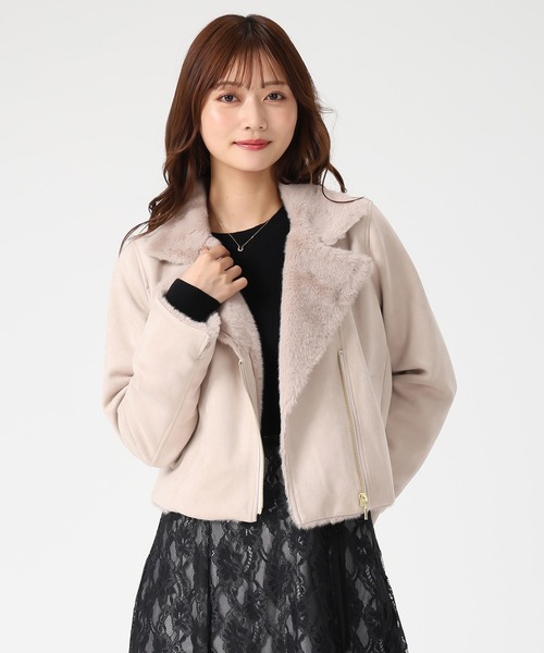 ベージュ ファー付きスエードジャケット セール】2025秋冬新作 ファー付きスエードライダースジャケット