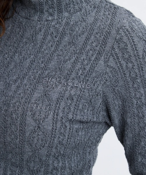 BILLABONG(ビラボン)の「BILLABONG レディース KNIT LIKE BABY FIT L セーター 【2025年秋冬モデル】 @autumn/ビラボンクロップド丈タイトボトルネックニットセーター(ニット/セーター・レディース・アイボリー/グレー/スミクロ・MEDIUM)」の7枚目の写真