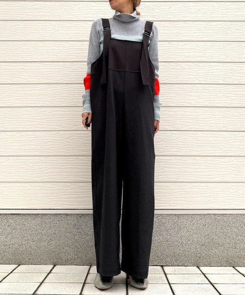 Q(キュー)の「ショルダーベルトサロペット(サロペット/オーバーオール・レディース・チャコールグレー/カーキブラウン・MEDIUM)」の3枚目の写真