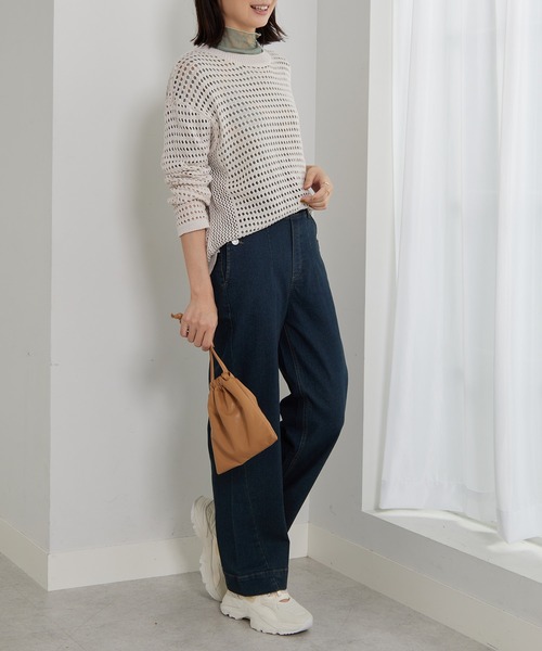 BELLUNA PLUS(ベルーナ)の「裾切替デザインワイドストレートデニム68(その他パンツ・レディース・ケミカルウォッシュ/インディゴブルー・SMALL/X-LARGE/MEDIUM/LARGE)」の10枚目の写真