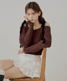 肩リボンオフショルリブニット