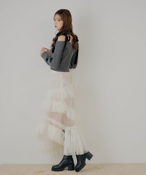 Chico（チコ）の「肩リボンオフショルリブニット（ニット/セーター・レディース・チャコールグレー/ブラウン/グレー/アイボリー・FREE）」の13枚目の写真