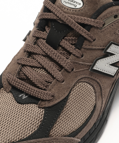 NEW BALANCE(ニューバランス)の「New Balance / ニューバランス U2002RAB(スニーカー・メンズ・ブラウン・26cm/26.5cm/27cm/27.5cm/28cm)」の6枚目の写真