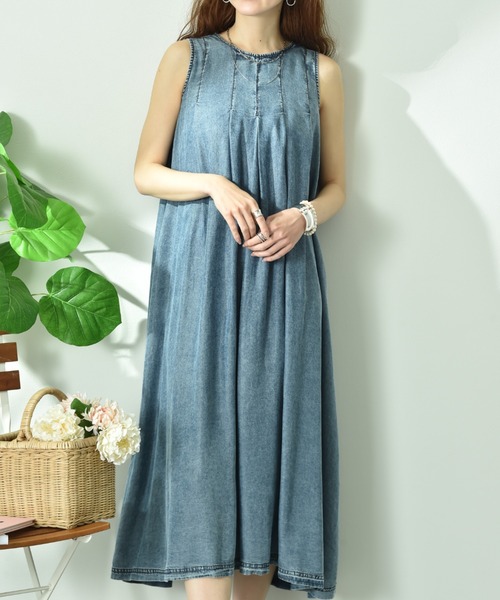 INTERPLANET（インタープラネット）の「パウダーシルクデニム風タックＺＩＰワンピース（ワンピース・レディース・サックスブルー/ブラック/インディゴブルー・FREE）」の4枚目の写真