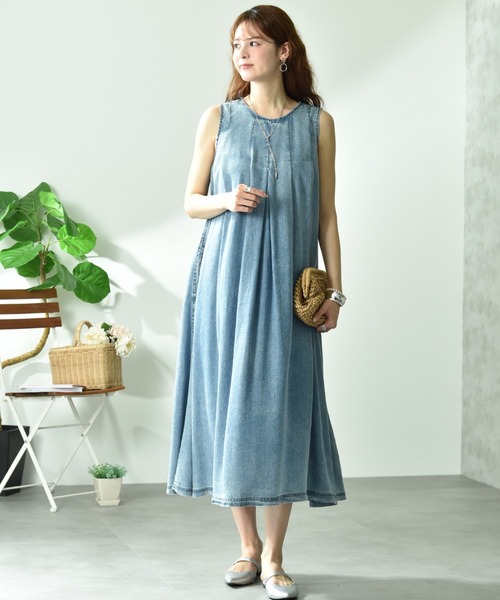 INTERPLANET（インタープラネット）の「パウダーシルクデニム風タックＺＩＰワンピース（ワンピース・レディース・サックスブルー/ブラック/インディゴブルー・FREE）」の5枚目の写真